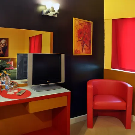 ホテル Joao Xxi 2*